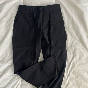 Fabletics High Waisted Cargo Pant